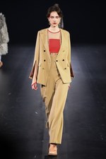 ザ ダラス 2018-19年秋冬コレクション - 自分自身を見つめ直す強さを持った女性に｜写真38