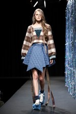 メミューズ 2018-19年秋冬コレクション - でんぱ組.inc 相沢梨紗が提案する学生スタイル｜写真6