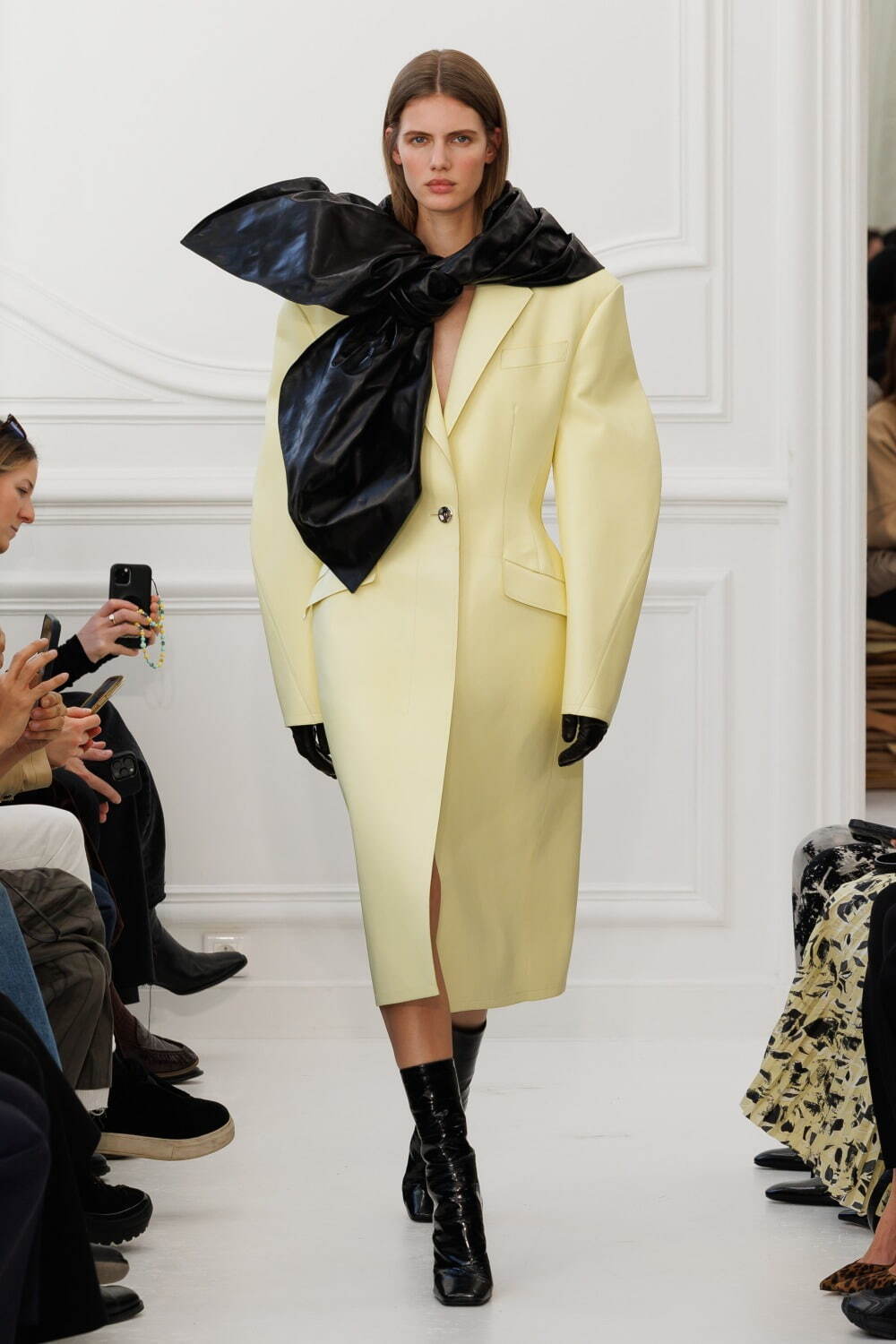 ジバンシィ(Givenchy) 2025-26年秋冬ウィメンズコレクション  - 写真5