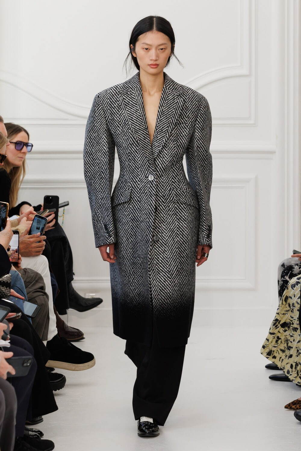 ジバンシィ 2025-26年秋冬｜ チェスターコート