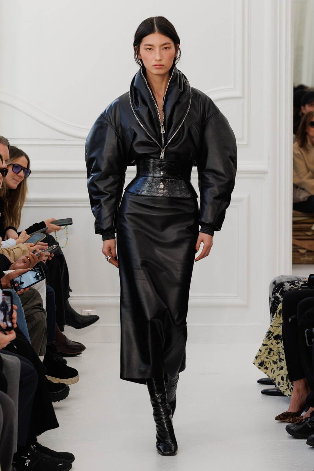 ジバンシィ(Givenchy) 2025-26年秋冬ウィメンズコレクション  - 写真34