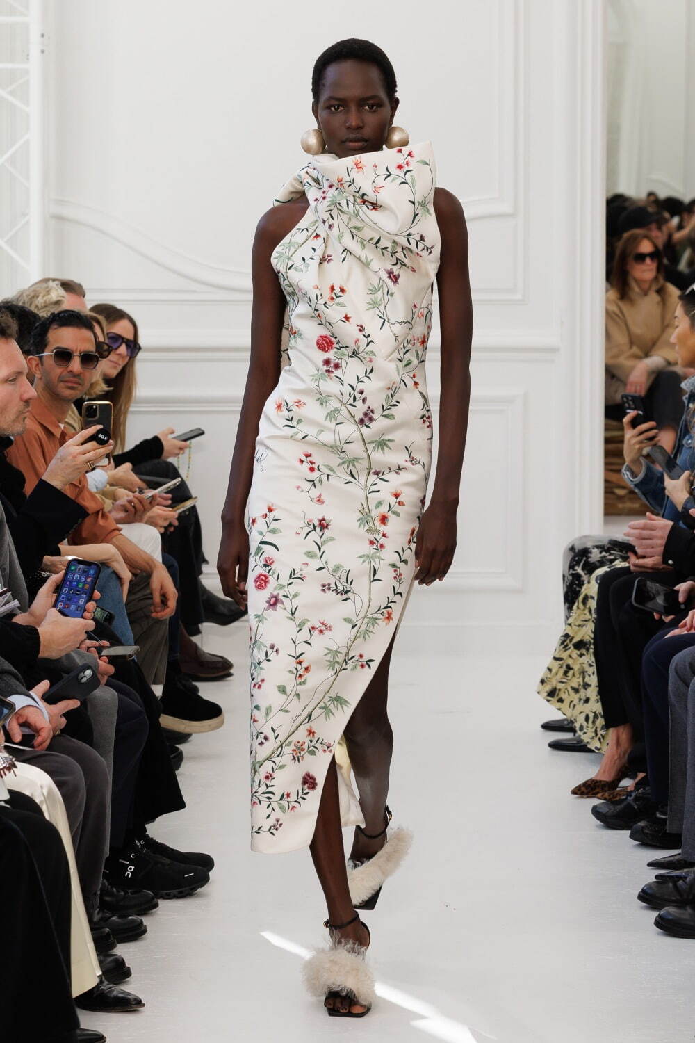 ジバンシィ(Givenchy) 2025-26年秋冬ウィメンズコレクション  - 写真41