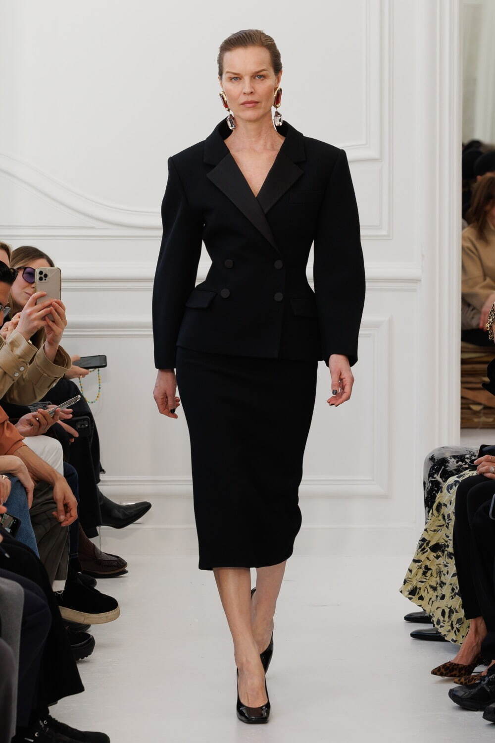 ジバンシィ(Givenchy) 2025-26年秋冬ウィメンズコレクション  - 写真42