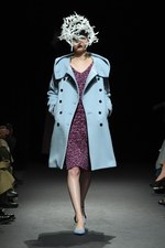 ミドラ 2018-19年秋冬コレクション - 羽ばたく鳥たちが誘う、非日常の世界｜写真12