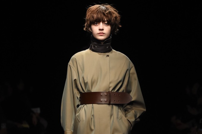 2018-19年秋冬東京コレクション｜サポートサーフェス 2018-19年秋冬コレクション - “動”が静物に生命と美を与える