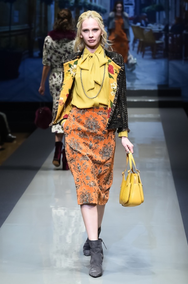 ユキ トリヰ インターナショナル 2018-19年秋冬<span>コレクション</span> - 写真51