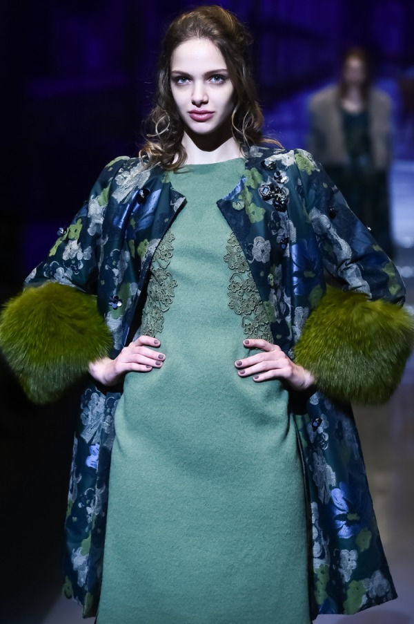 ユキ トリヰ インターナショナル 2018-19年秋冬<span>コレクション</span> - 写真71