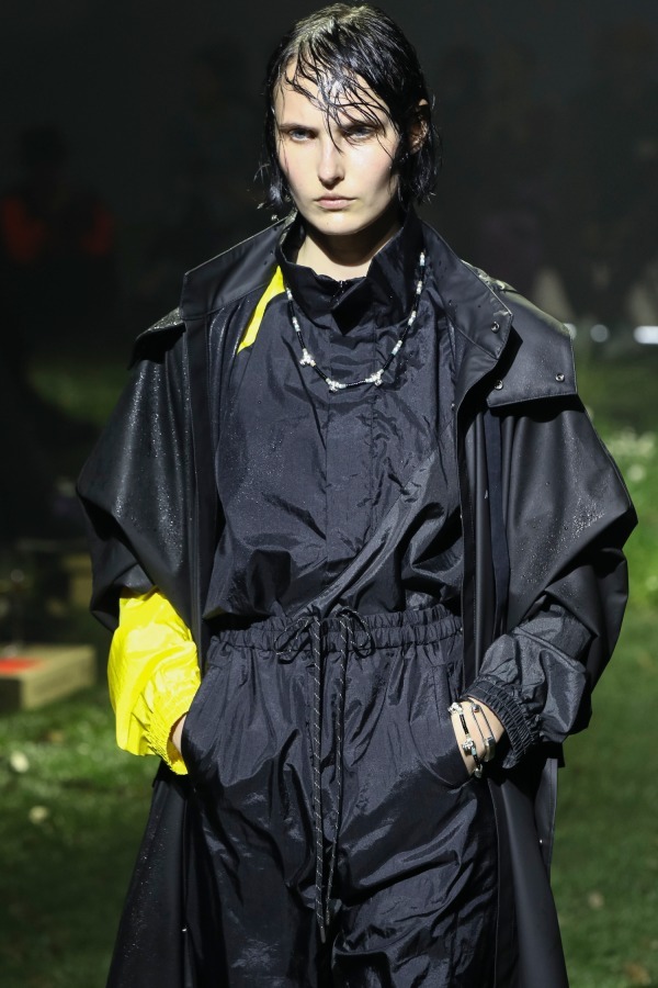 アンブッシュ(AMBUSH) 2018-19年秋冬ウィメンズ&メンズコレクション ディテール - 写真1