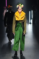 ヴィヴィアンノ スー 2018秋冬コレクション - 宇宙に遣いし者たちの溢れるパワー｜写真53