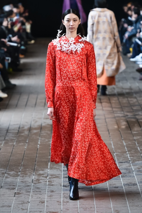まとふ 2018年秋冬コレクション - 終わりゆく物を慈しむ“なごり”の心｜写真21