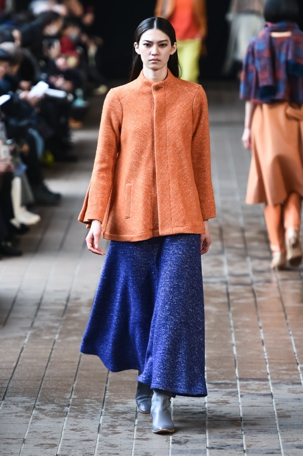 まとふ(matohu) 2018-19年秋冬ウィメンズコレクション  - 写真31