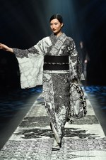 ジョウタロウ サイトウ 2018-19年秋冬コレクション - 現代的なアプローチで模索する和装の未来｜写真1