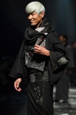 ジョウタロウ サイトウ 2018-19年秋冬コレクション - 現代的なアプローチで模索する和装の未来｜写真4