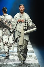 ジョウタロウ サイトウ 2018-19年秋冬コレクション - 現代的なアプローチで模索する和装の未来｜写真32