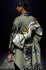 ジョウタロウ サイトウ 2018-19年秋冬コレクション - 現代的なアプローチで模索する和装の未来｜写真61