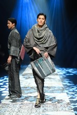 ジョウタロウ サイトウ 2018-19年秋冬コレクション - 現代的なアプローチで模索する和装の未来｜写真79