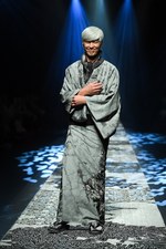 ジョウタロウ サイトウ 2018-19年秋冬コレクション - 現代的なアプローチで模索する和装の未来｜写真83