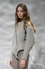 ヨウヘイ オオノ 2018-19年秋冬コレクション - 空間に溶け込む“プロダクト”としての服｜写真9