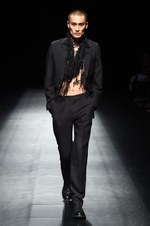 エンハンス 2018-19年秋冬コレクション - 体内に渦巻く潜在的な“かっこ良さ”を引き出す｜写真14