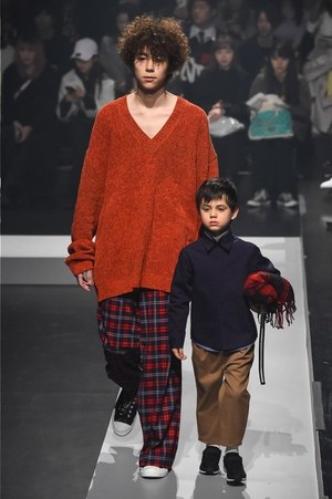 グローバルワーク 2018-19年秋冬コレクション - 地球と民族とファッションと｜写真24