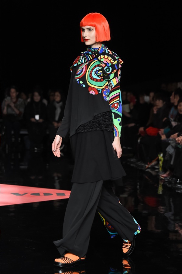 トクコ・プルミエヴォル 2018-19年秋冬<span>コレクション</span> - 写真18