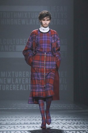 ハレ(HARE)2018-19年秋冬コレクション - 混沌の中に隠れたジャポニズム｜写真12