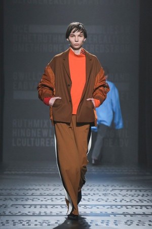 ハレ(HARE)2018-19年秋冬コレクション - 混沌の中に隠れたジャポニズム｜写真37