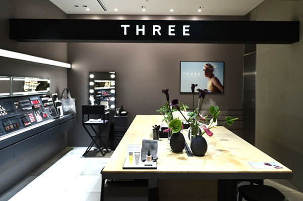 デリカテッセン｜THREE新業態、東京ミッドタウン日比谷に出店 - コスメとデリカテッセン、レストランも併設