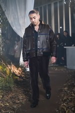 TTT_MSW 2018-19年秋冬コレクション - 山道に降り立ったマフィアが放つ唯一無二の存在感｜写真2