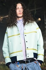 TTT_MSW 2018-19年秋冬コレクション - 山道に降り立ったマフィアが放つ唯一無二の存在感｜写真11