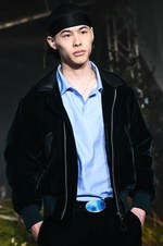 TTT_MSW 2018-19年秋冬コレクション - 山道に降り立ったマフィアが放つ唯一無二の存在感｜写真27