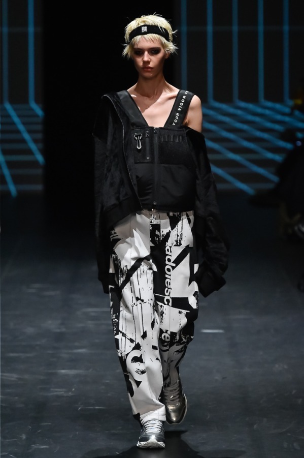 パラドックス 2018-19年秋冬<span>コレクション</span> - 写真5