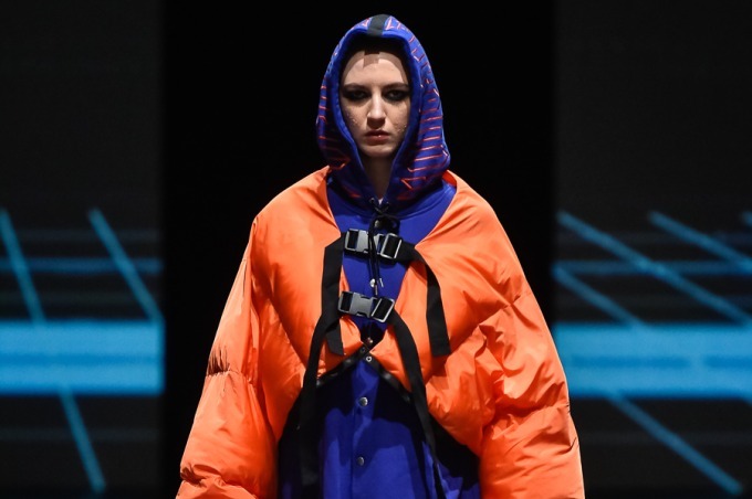 2018-19年秋冬東京コレクション｜パラドックストーキョー 2018-19年秋冬コレクション - スタンダートをアグレッシヴに変えて