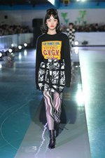 G.V.G.V. 2018年秋冬コレクション - サイケデリックな柄×刺激的な着こなし｜写真7