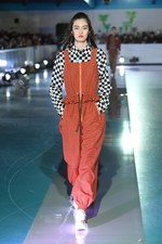 G.V.G.V. 2018年秋冬コレクション - サイケデリックな柄×刺激的な着こなし｜写真16