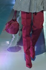 G.V.G.V. 2018年秋冬コレクション - サイケデリックな柄×刺激的な着こなし｜写真26