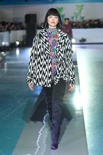 G.V.G.V. 2018年秋冬コレクション - サイケデリックな柄×刺激的な着こなし｜写真48