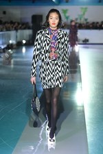 G.V.G.V. 2018年秋冬コレクション - サイケデリックな柄×刺激的な着こなし｜写真58