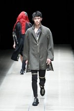 アクオド バイ チャヌ 2018年秋冬コレクション - クラシックに切り込みを入れ、変化を求める｜写真13