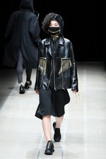 アクオド バイ チャヌ 2018年秋冬コレクション - クラシックに切り込みを入れ、変化を求める｜写真23