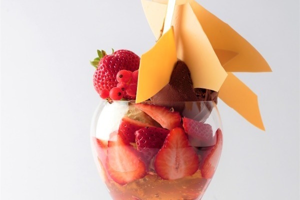 「パティスリー＆カフェ デリーモ」