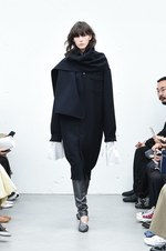 HYKE(ハイク) 2018年秋冬コレクション - ミリタリークロージングに新鮮な解釈を加えて｜写真4