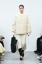 HYKE(ハイク) 2018年秋冬コレクション - ミリタリークロージングに新鮮な解釈を加えて｜写真28