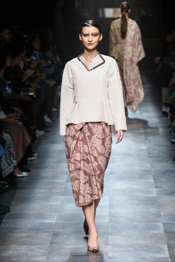 ハナエモリ マニュスクリ(Hanae Mori manuscrit) 2018-19年秋冬ウィメンズコレクション  - 写真6