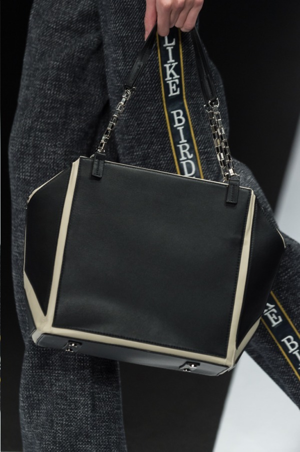タエ アシダ 2018-19年秋冬<span>コレクション</span> - 写真14