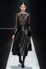 タエ アシダ 2018年秋冬コレクション - ただドレッシーなだけではない、独創的な女性像｜写真55