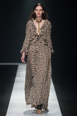 タエ アシダ 2018年秋冬コレクション - ただドレッシーなだけではない、独創的な女性像｜写真59