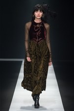 タエ アシダ 2018年秋冬コレクション - ただドレッシーなだけではない、独創的な女性像｜写真61