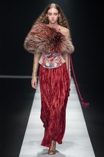 タエ アシダ 2018年秋冬コレクション - ただドレッシーなだけではない、独創的な女性像｜写真63