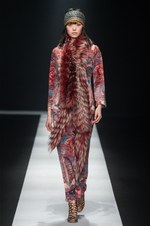 タエ アシダ 2018年秋冬コレクション - ただドレッシーなだけではない、独創的な女性像｜写真65